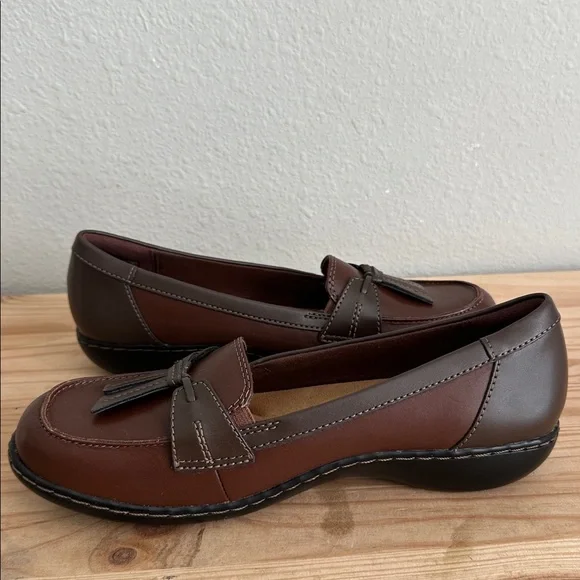 Clarks Womens Ashland Bubble Loafers - Picture 3 of 7